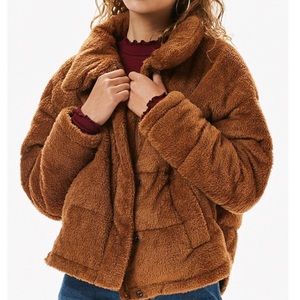 Kendall and Kylie Puffer jacket